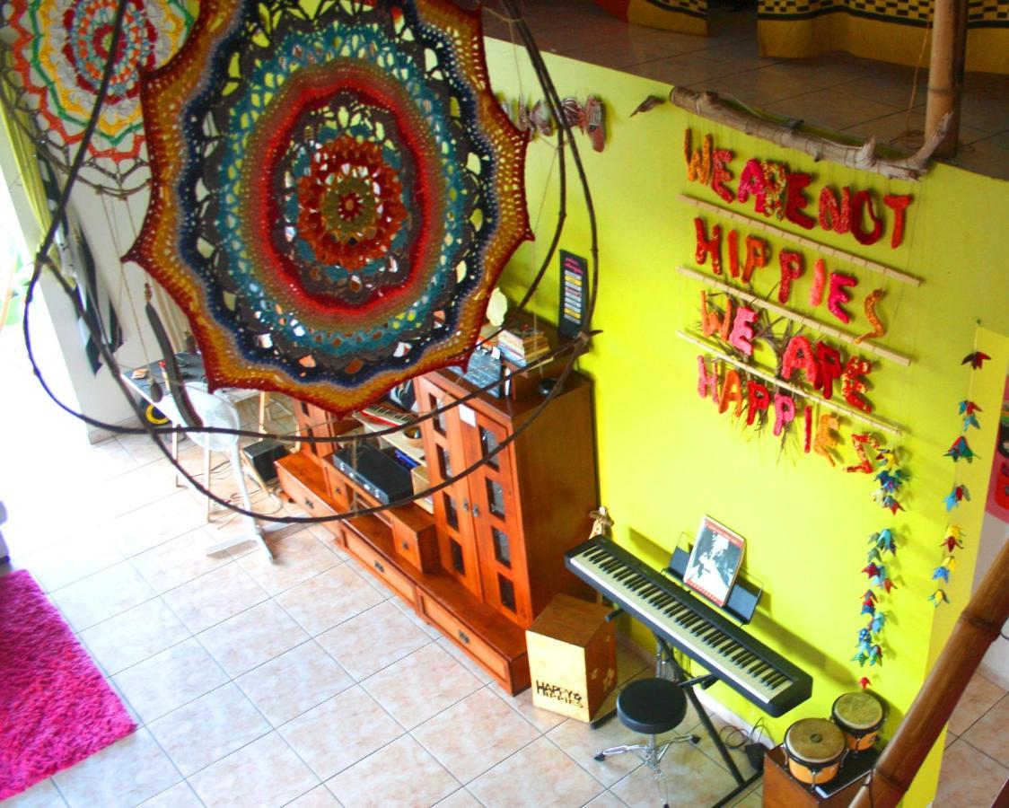Happy Hippies House Apartment Сент-Роз Екстериор снимка