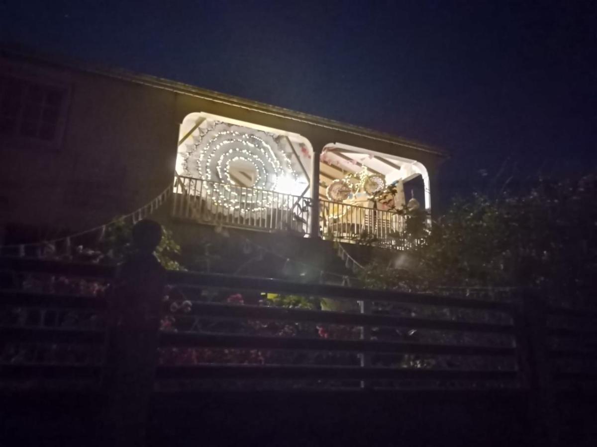Happy Hippies House Apartment Сент-Роз Екстериор снимка