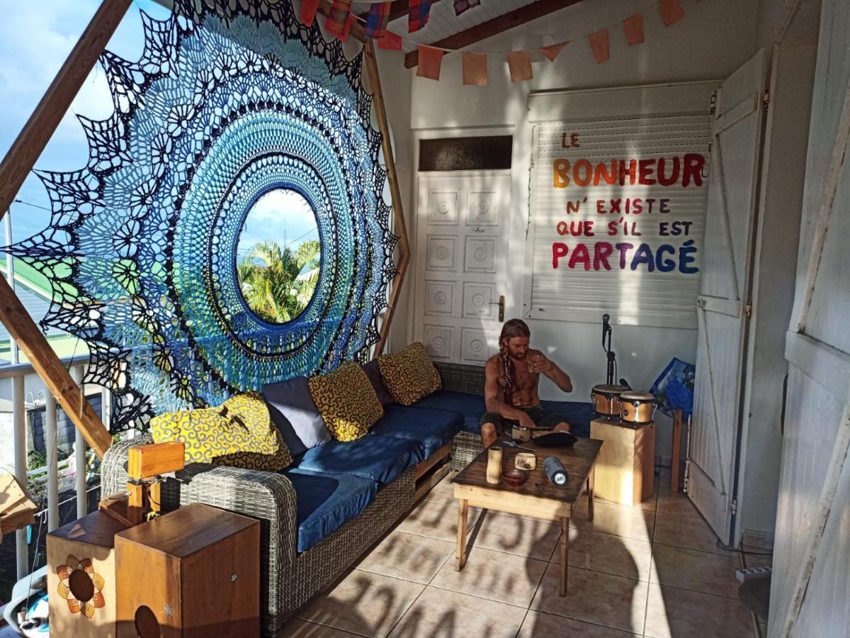 Happy Hippies House Apartment Сент-Роз Екстериор снимка